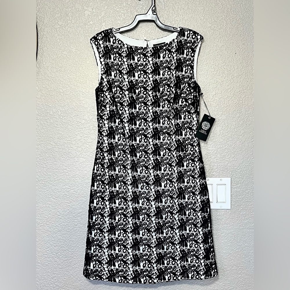 Vince Camuto black lace dress with white lining. Size 2, NWT.